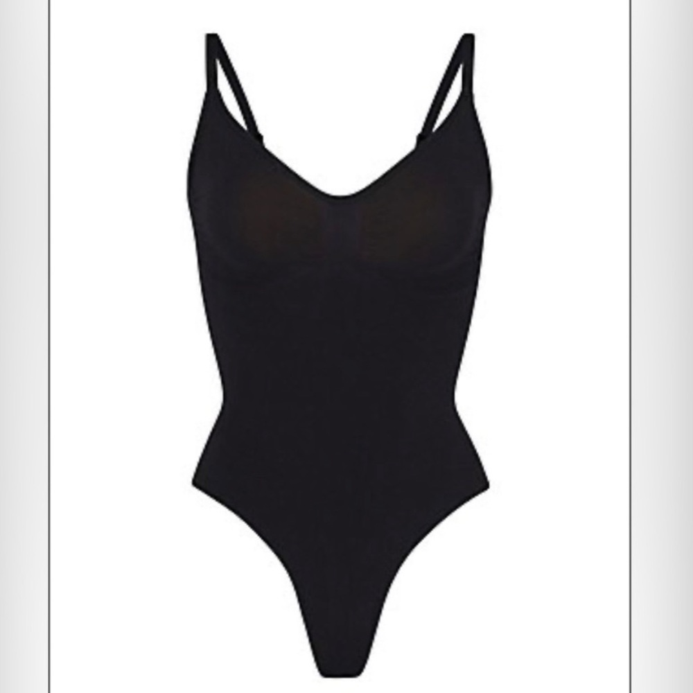 skims thong bodysuit